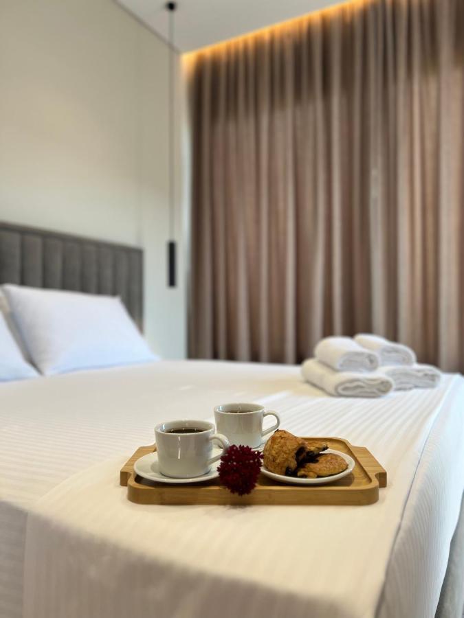 סרנדה Astoria Rooms מראה חיצוני תמונה