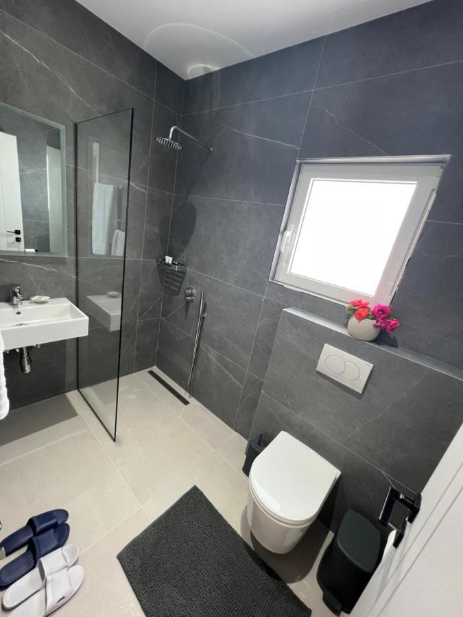 סרנדה Astoria Rooms מראה חיצוני תמונה